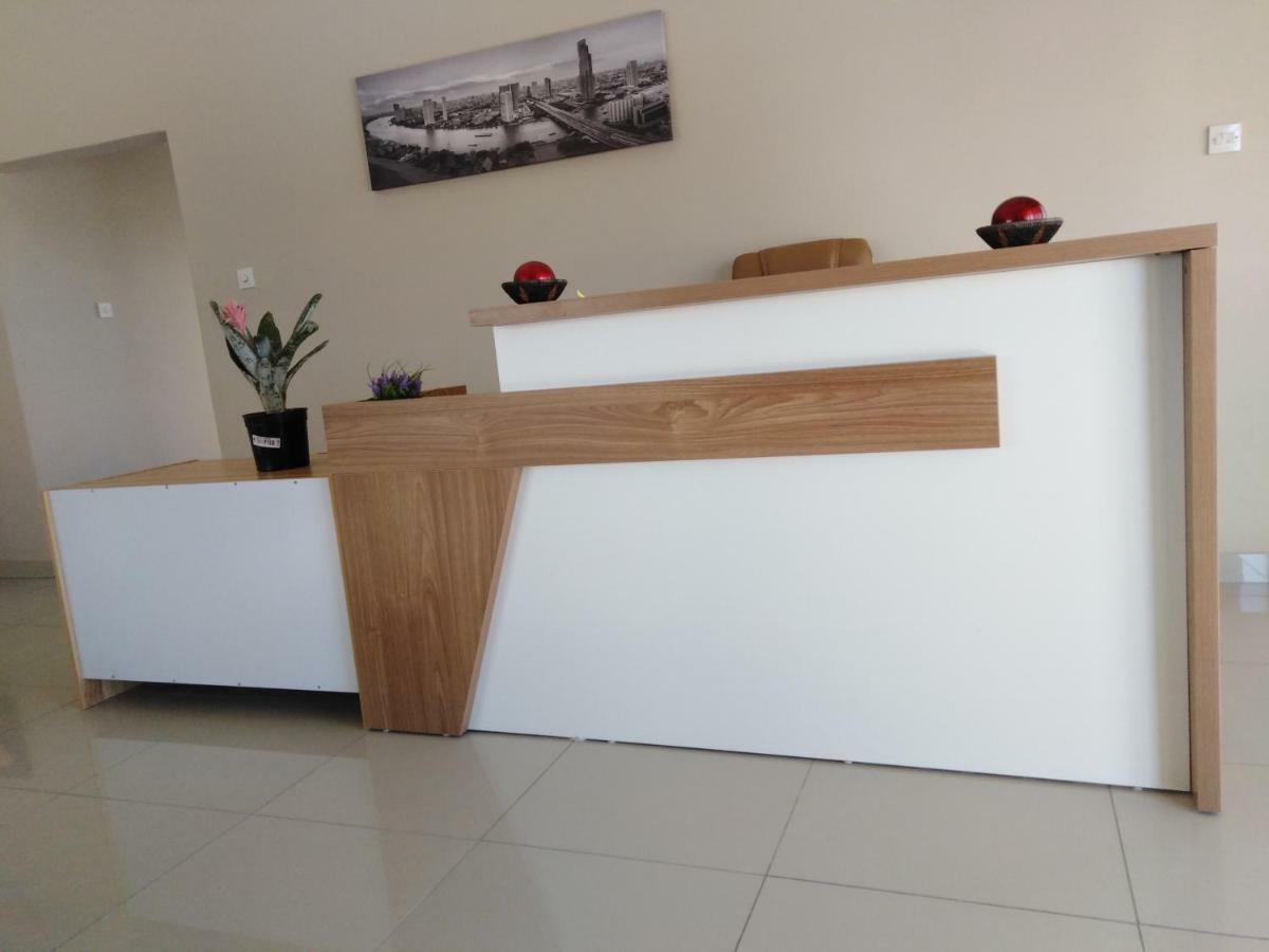 Lalani Prestige Guesthouse Nata エクステリア 写真